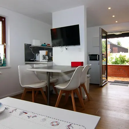 Semi-detached House In Nyaraló *